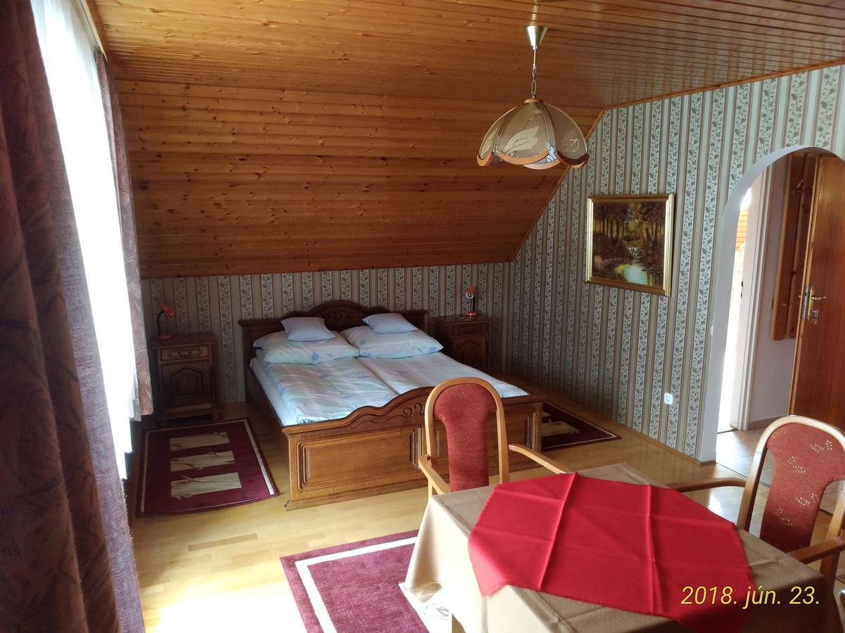 Jakab Haz Хевиз Экстерьер фото